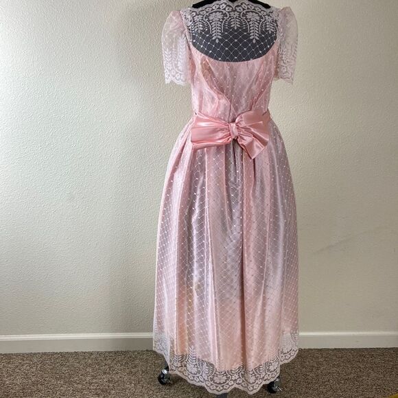 Vintage ILGWU JCPenney Made In USA Lace Formal Dress Size 11/12 - Picture 4 of 15